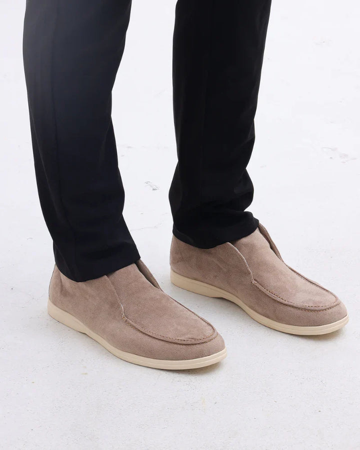 Brand & Belle | Old Money High Wildleder Slipper