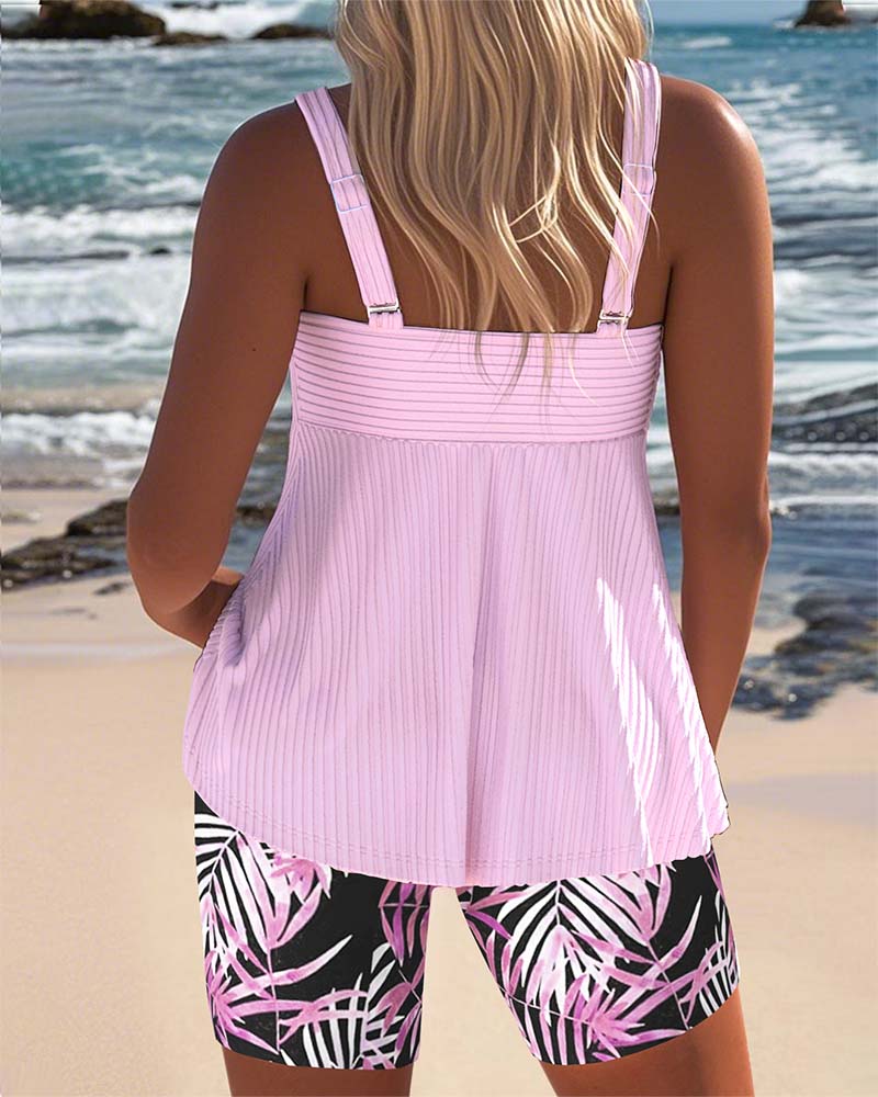Varyla – Gestreiftes Tankini Oberteil mit Bedruckten Strandshorts