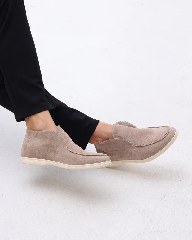 Brand & Belle | Old Money High Wildleder Slipper