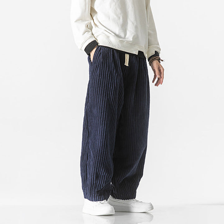 Masaaki - Cordhose - Schwarz