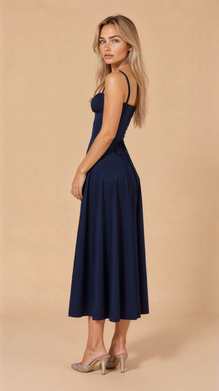 Ilona | Midi Taillenkleid