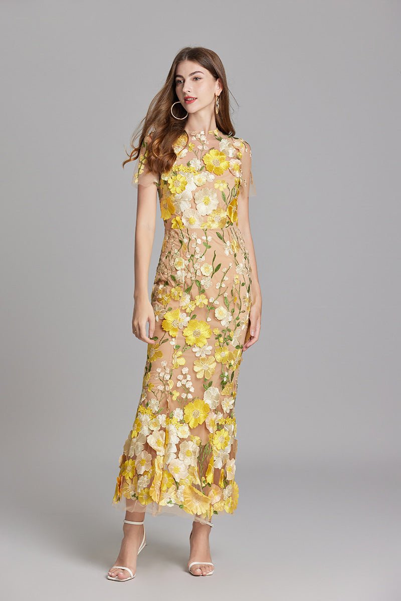 Sophia - Elegantes Blumenkleid im Midi-Stil