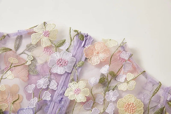 Sophia - Elegantes Blumenkleid im Midi-Stil