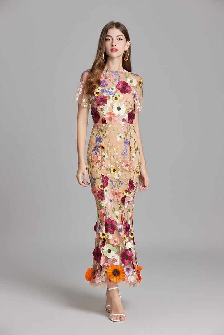Sophia - Elegantes Blumenkleid im Midi-Stil