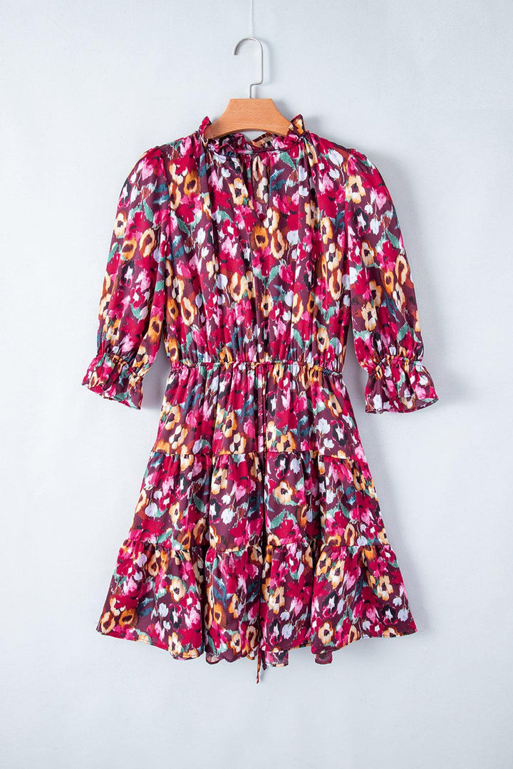 Yara™ | Geschichtetes Kleid mit Blumen und Rüschen
