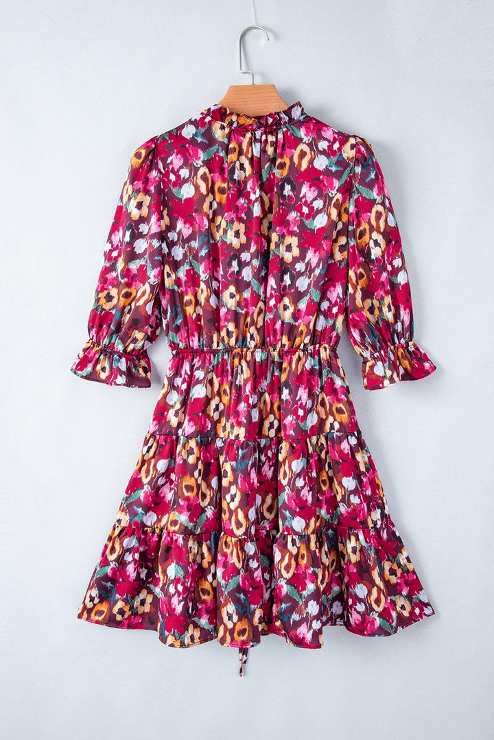 Yara™ | Geschichtetes Kleid mit Blumen und Rüschen